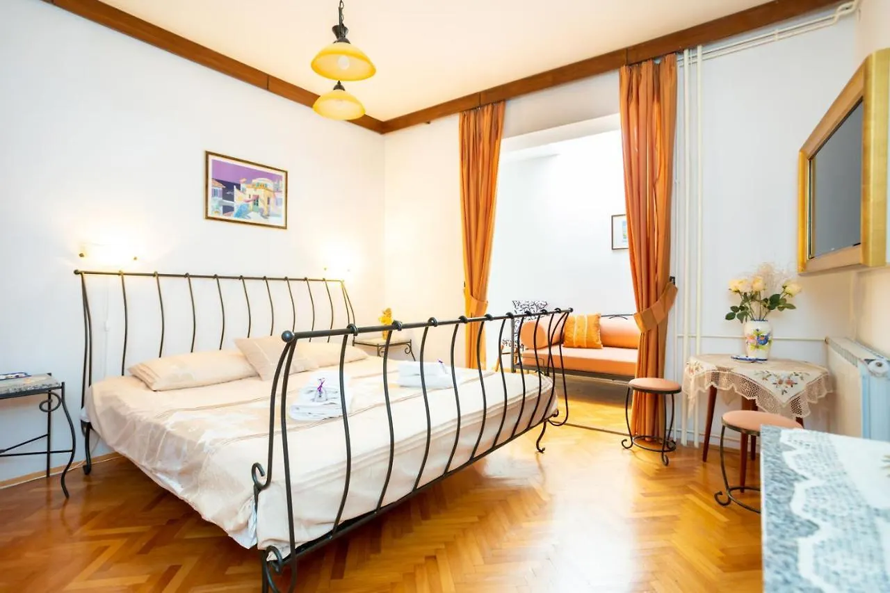 Guesthouse Villa Maria Malinska 0*,  Kroatien