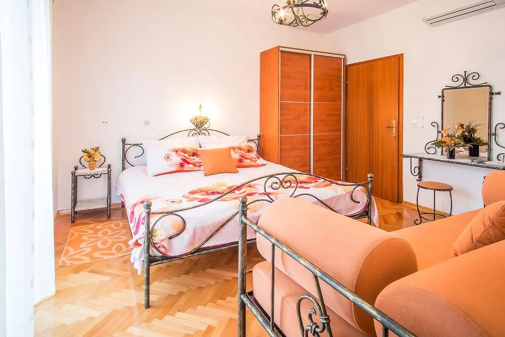 Guesthouse Villa Maria Malinska